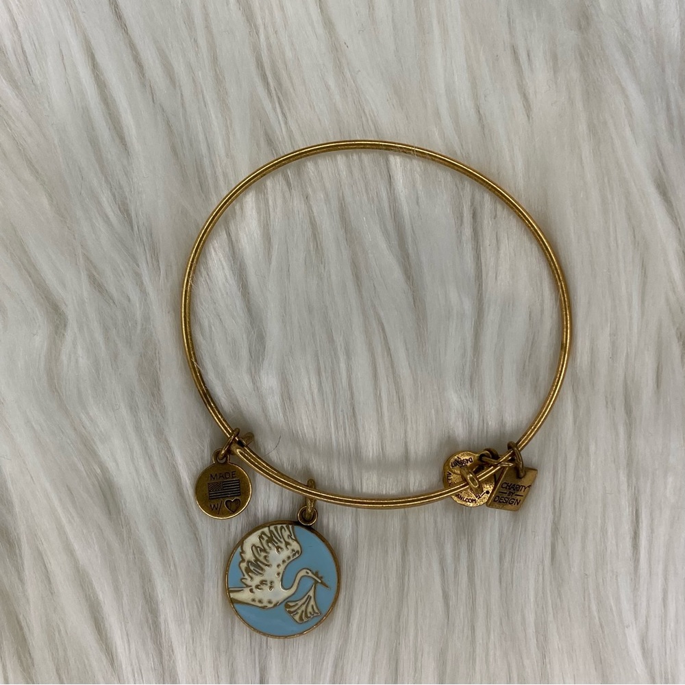 Alex and Ani Rafaelian Gold Special Delivery Stork Bangle Bracelet